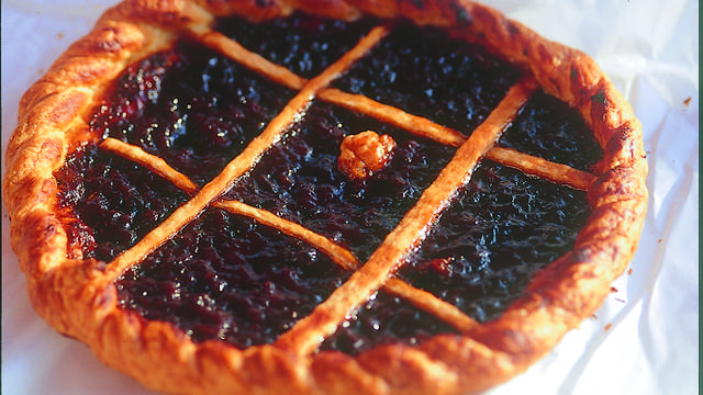 Prune tart, Ile d'Yeu